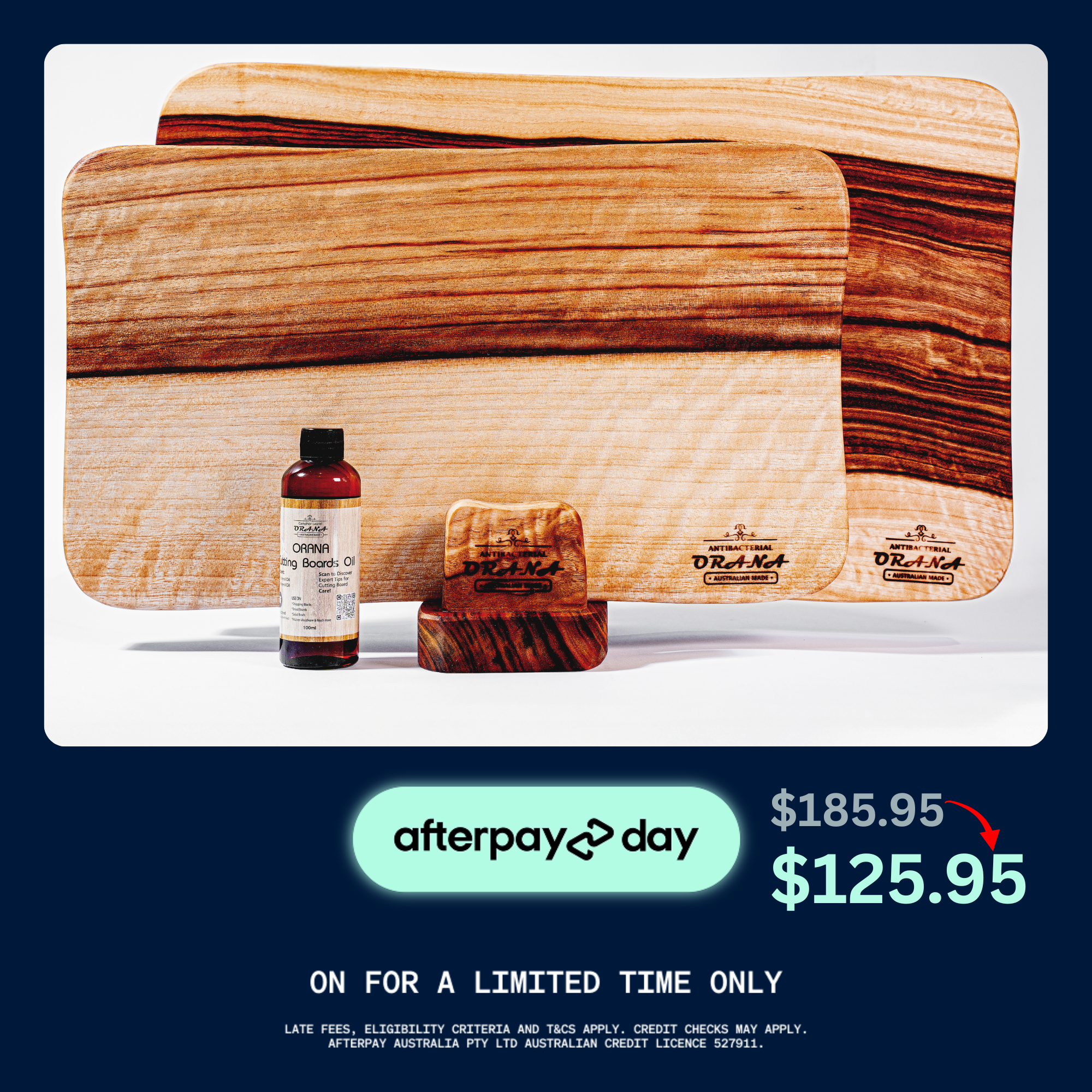 Orana Wavy Camphor Laurel Single Piece Cutting Board Set – 2 Boards with Stands & Mineral Oil (40x23cm, 46x28cm)