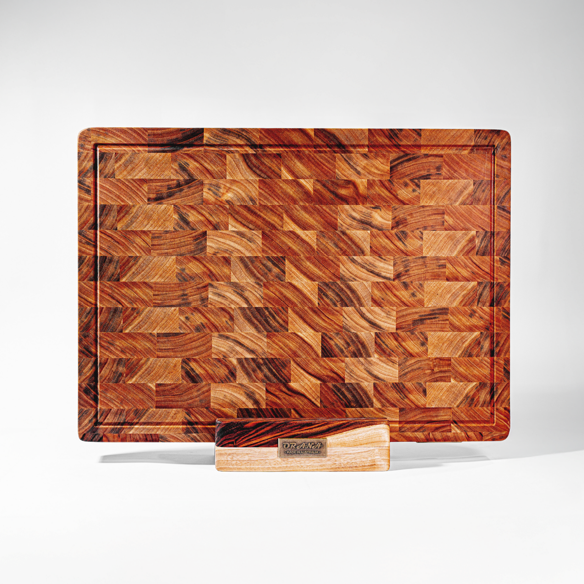 Camphor Laurel Orana End Grain Board – 50 x 34cm with Stand