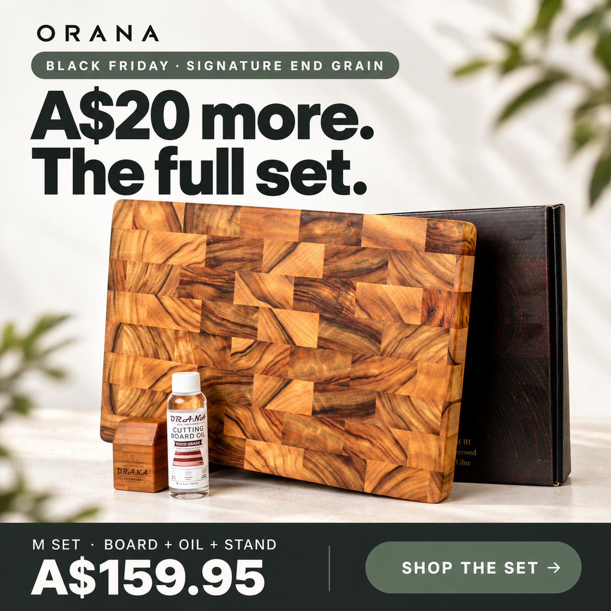 ORANA Signature End Grain M Gift Set – Australian Premium Camphor Laurel Cutting Board 38 × 25 cm with Stand, 100ml Mineral Oil & Gift Box