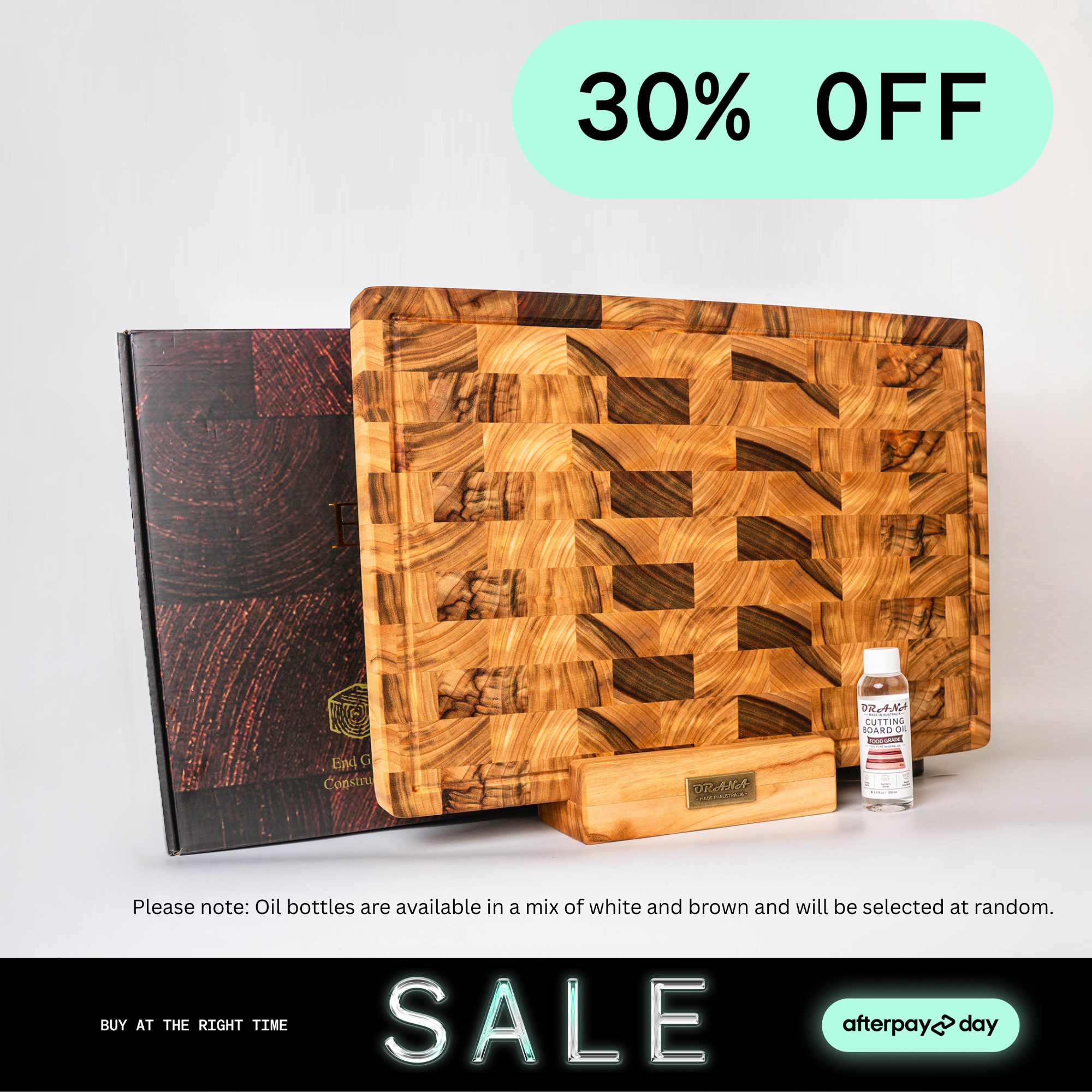 ORANA Signature End Grain XL Gift Set – Australian Premium Camphor Laurel Cutting Board 50 × 34 cm with XL Stand, 100ml Mineral Oil & Gift Box