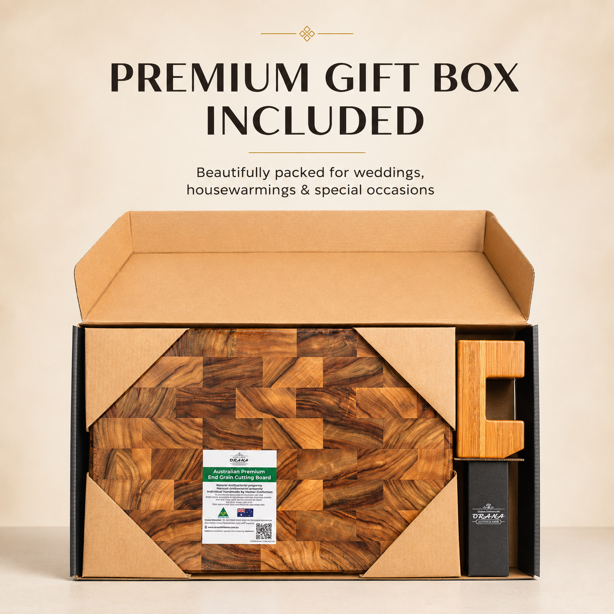 ORANA Signature End Grain M Gift Set – Australian Premium Camphor Laurel Cutting Board 38 × 25 cm with Stand, 100ml Mineral Oil & Gift Box